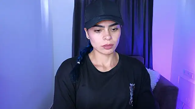 sexyladyy  online show from February 2026 10:14:01 PM