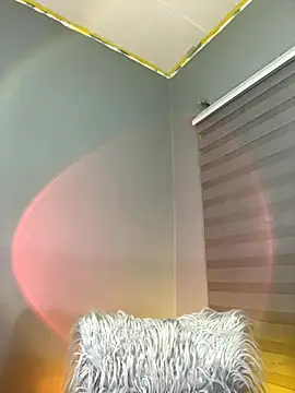 Snapshot of Katy__Perry chatting on October 2025 05:07:02 AM Katy Perry online show from October 2025 05:07:02 AM