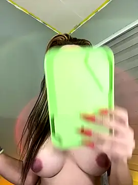 Snapshot of Katy__Perry chatting on October 2025 08:59:01 AM Katy Perry online show from October 2025 08:59:01 AM