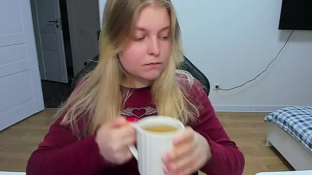 Snapshot of stacy_miracle chatting on December 2024 06:52:01 PM stacy miracle online show from December 2024 06:52:01 PM