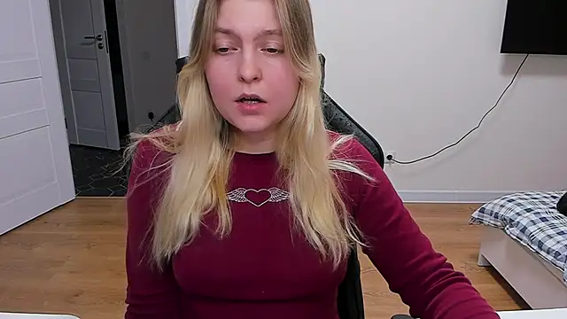 Snapshot of stacy_miracle chatting on December 2024 07:27:02 PM stacy miracle online show from December 2024 07:27:02 PM