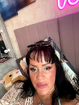 Lolaley2 online show from October 2025 07:41:01 AM