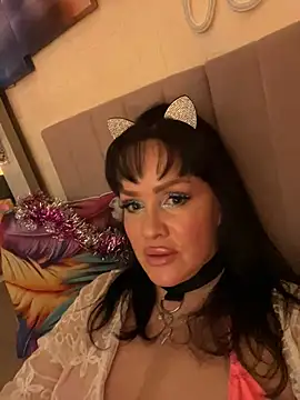 Lolaley2 online show from February 2026 04:10:02 PM