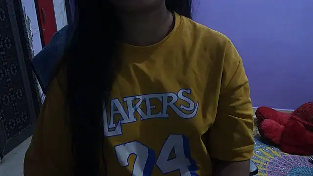 BabyNaina online show from December 2025 06:48:01 PM