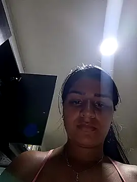 AnnRosse18 online show from January 2025 10:34:02 PM