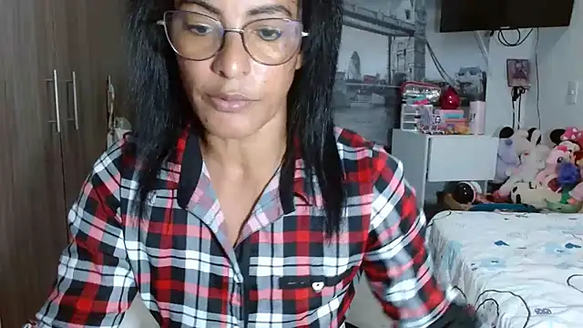 kateleyagrey online show from December 2024 10:45:01 PM