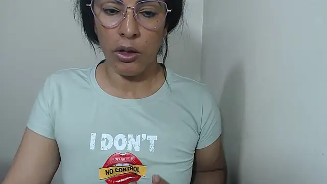 kateleyagrey online show from June 2026 12:32:02 AM