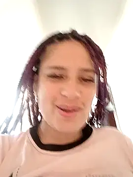 Snapshot of Violeta_hornny chatting on December 2024 02:38:02 PM Violeta hornny online show from December 2024 02:38:02 PM