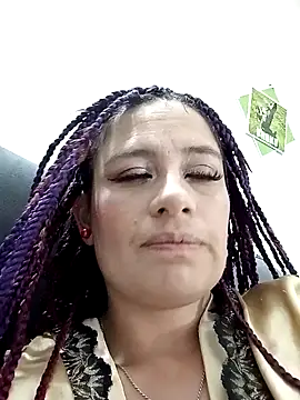 Snapshot of Violeta_hornny chatting on December 2024 12:11:02 AM Violeta hornny online show from December 2024 12:11:02 AM