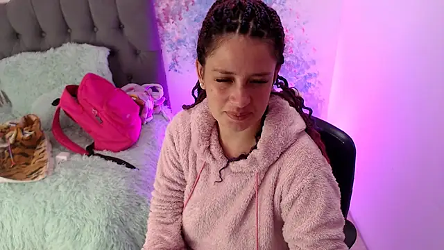 Snapshot of Violeta_hornny chatting on December 2024 10:12:01 PM Violeta hornny online show from December 2024 10:12:01 PM
