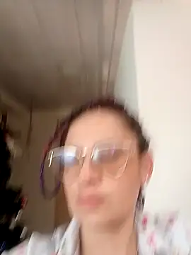 Snapshot of Violeta_hornny chatting on December 2024 05:23:02 PM Violeta hornny online show from December 2024 05:23:02 PM