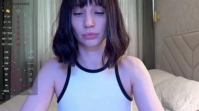 Snapshot of Alice_Wonders chatting on February 2026 06:53:02 AM Alice Wonders online show from February 2026 06:53:02 AM