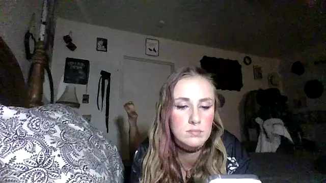 ClumsyLink online show from September 2025 12:41:02 PM