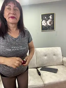 Savvanahh online show from November 2025 11:55:02 AM