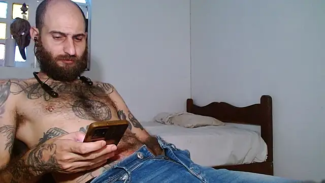 Tatted21xxx online show from September 2025 07:38:01 PM