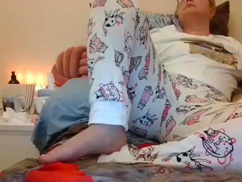 RealLittleRedRidingHood online show from November 2025 09:20:02 PM