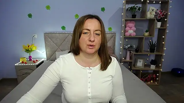 Abby Taylorr online show from March 2025 04:29:02 PM