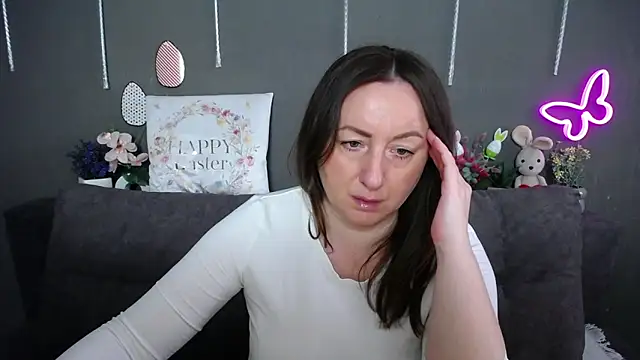 Snapshot of Abby_Taylorr chatting on April 2026 06:19:01 AM Abby Taylorr online show from April 2026 06:19:01 AM