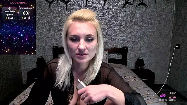 annagreeneyess online show from October 2025 10:57:02 AM