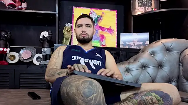 matteosantos online show from September 2025 11:45:02 AM