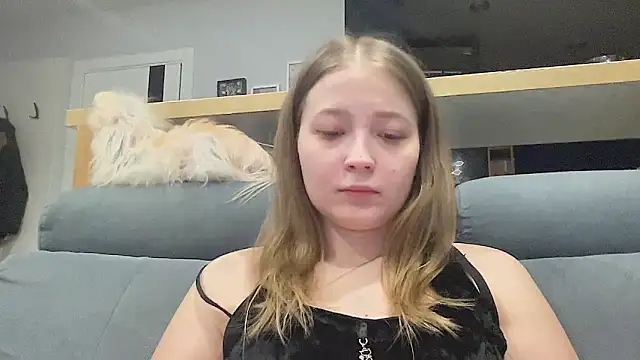 Snapshot of CharmingSarah chatting on March 2026 05:08:02 PM CharmingSarah online show from March 2026 05:08:02 PM