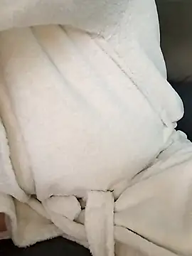 LoGaNfree88 online show from March 2026 01:11:01 AM