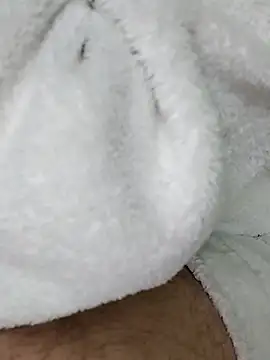 LoGaNfree88 online show from March 2026 09:41:02 PM