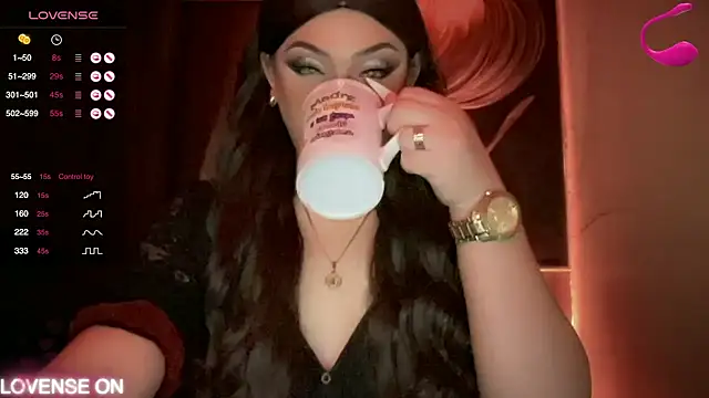 Snapshot of madam_agnes1 chatting on January 2026 01:09:01 AM madam agnes1 online show from January 2026 01:09:01 AM