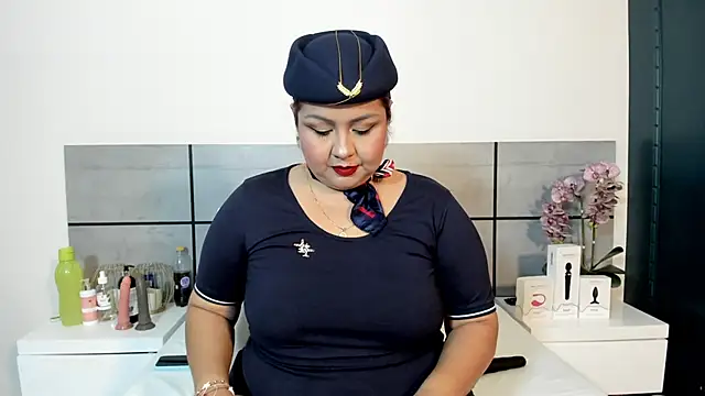 EmmaSmith2 online show from November 2025 02:33:01 AM