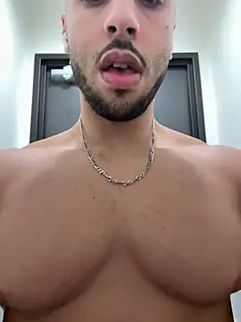 Snapshot of pimentfort77 chatting on March 2025 12:06:02 PM pimentfort77 online show from March 2025 12:06:02 PM