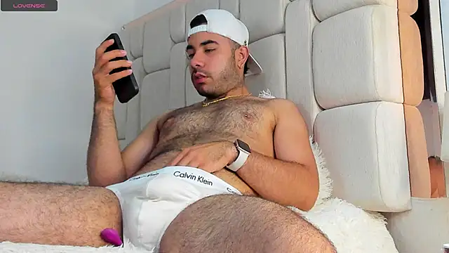 Snapshot of Jampool19 chatting on January 2025 10:21:02 AM Jampool19 online show from January 2025 10:21:02 AM