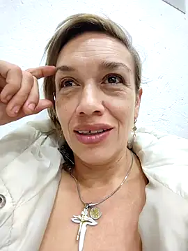 sexymarilyncolombia online show from February 2026 12:28:01 AM