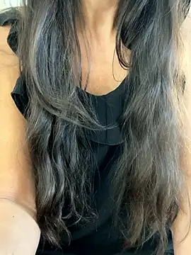 SHARONRodrig online show from September 2025 04:01:02 PM