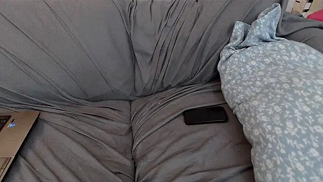 EmoDream1998 online show from March 2025 03:37:01 AM