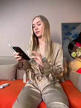 Snapshot of MariaTull chatting on February 2026 04:22:02 PM MariaTull online show from February 2026 04:22:02 PM