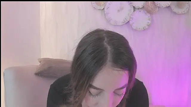 Meredit Lane online show from June 2026 06:56:01 PM