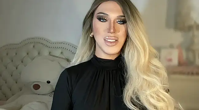 Ts glamxxxx online show from March 2025 01:48:01 PM