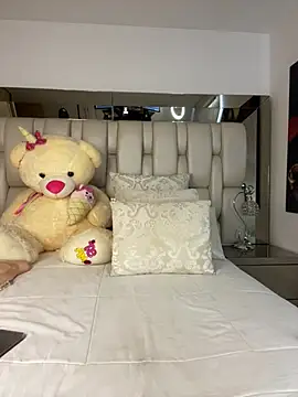 Snapshot of ALISSON_FOXXX1 chatting on December 2024 06:59:01 PM ALISSON FOXXX1 online show from December 2024 06:59:01 PM