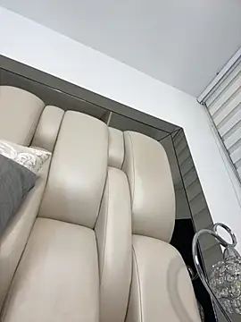 Snapshot of ALISSON_FOXXX1 chatting on October 2025 08:53:02 PM ALISSON FOXXX1 online show from October 2025 08:53:02 PM