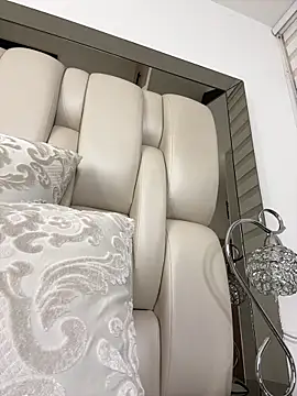 ALISSON FOXXX1 online show from December 2025 10:51:03 PM