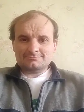 Snapshot of 185322 chatting on February 2025 12:21:02 PM 185322 online show from February 2025 12:21:02 PM