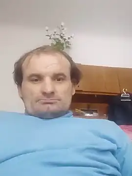 Snapshot of 185322 chatting on February 2025 04:43:02 PM 185322 online show from February 2025 04:43:02 PM