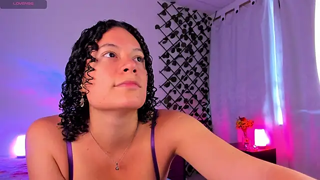 cailynhot online show from June 2026 10:25:01 PM