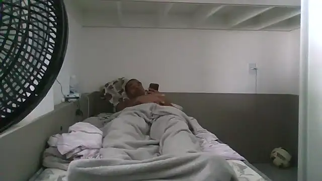 Juninho10c online show from February 2026 01:31:02 PM