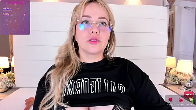 Charlotte93  online show from February 2025 05:37:01 PM