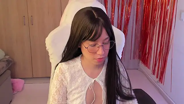 Snapshot of Anto_herrera chatting on December 2025 08:05:01 PM Anto herrera online show from December 2025 08:05:01 PM