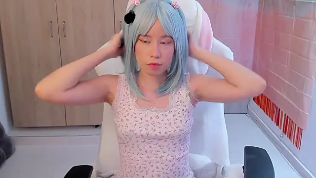 Anto herrera online show from March 2026 06:26:01 PM