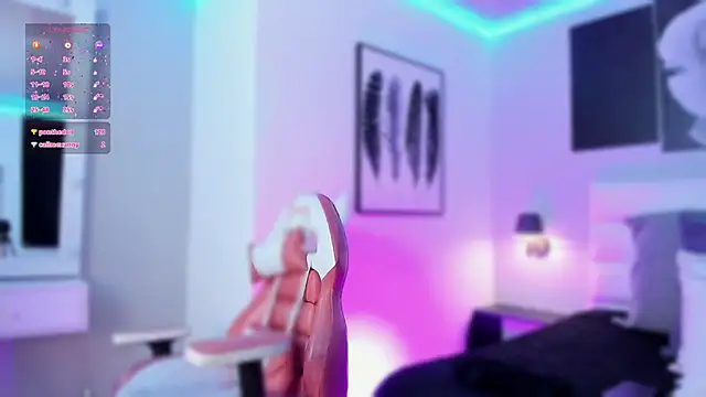 lucy neil online show from February 2025 08:59:01 PM