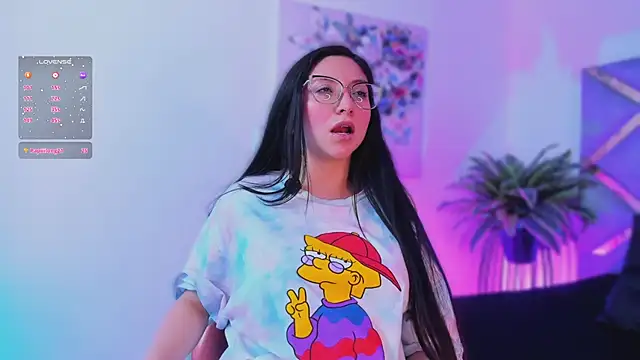 lucy neil online show from December 2025 11:45:01 PM