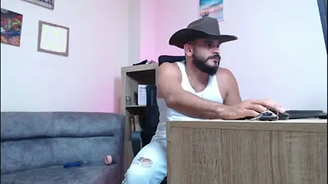 cowboyht online show from May 2026 12:21:02 PM